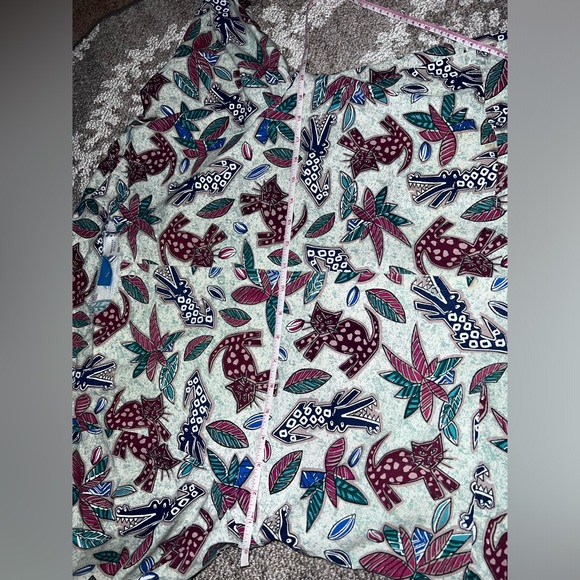 ⭐️Crest Softwear, long sleeve scrub top, size small⭐️Great Condition ⭐️ - Picture 6 of 9